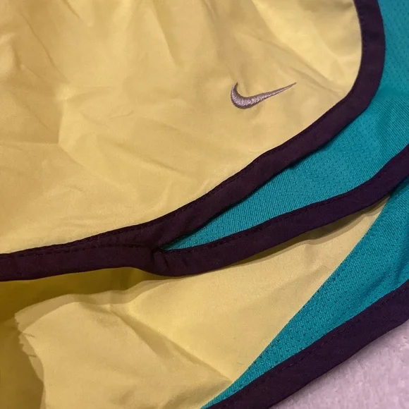 NIKE Size XS DRIFIT Lined Shorts - Picture 2 of 10